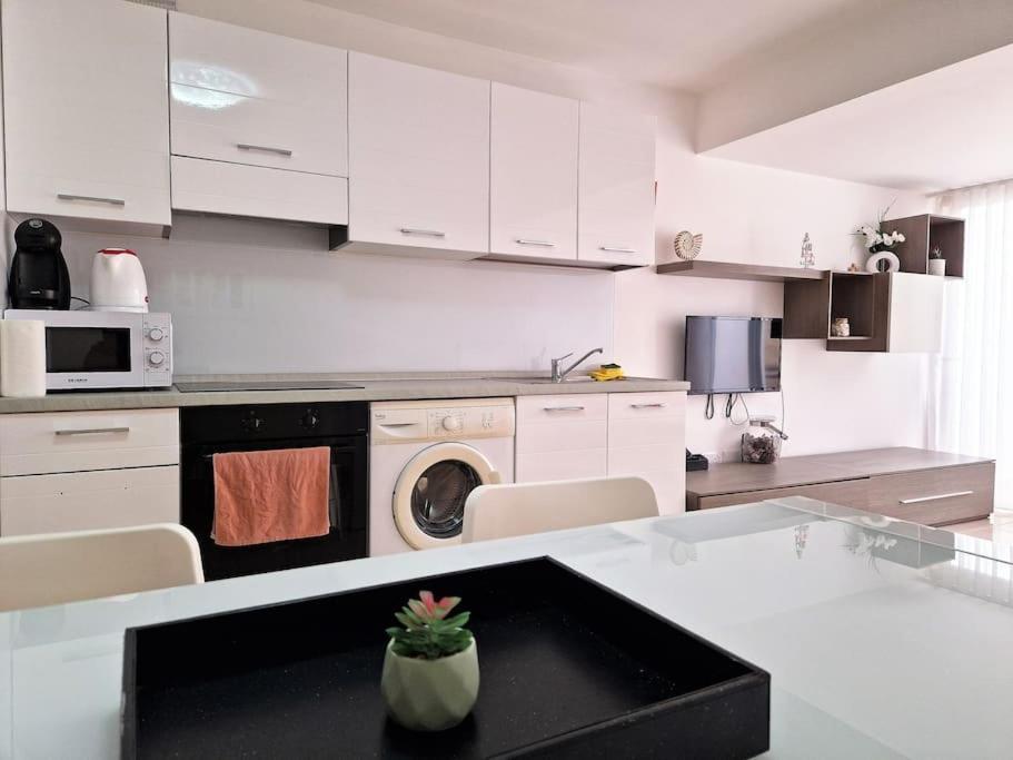 The Caves Cosy Apartment 1 Saint Julian's 外观 照片